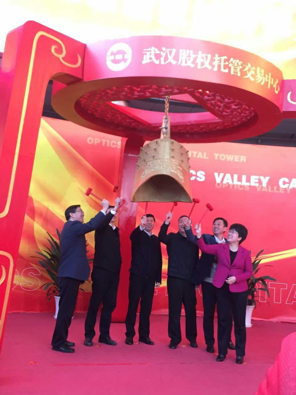 �����I����ͬ�Q푽�犣�������I(y��)�����_��.jpg